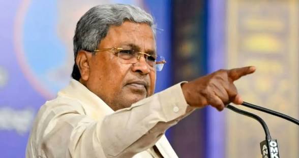 “ಅಲ್ಲಿ ಇನ್ನು ಮುಂದೆ ಕೋಮುಗಲಭೆ ನಡೆಯಬಾರದಷ್ಟೇ”; ಜಿಲ್ಲಾಧಿಕಾರಿಯಾಗಿದ್ದಾಗ ಸಿದ್ದರಾಮಯ್ಯ ನೀಡಿದ್ದ ಸೂಚನೆಯನ್ನು ಹಂಚಿಕೊಂಡ ಸಸಿಕಾಂತ್ ಸೆಂಥಿಲ್