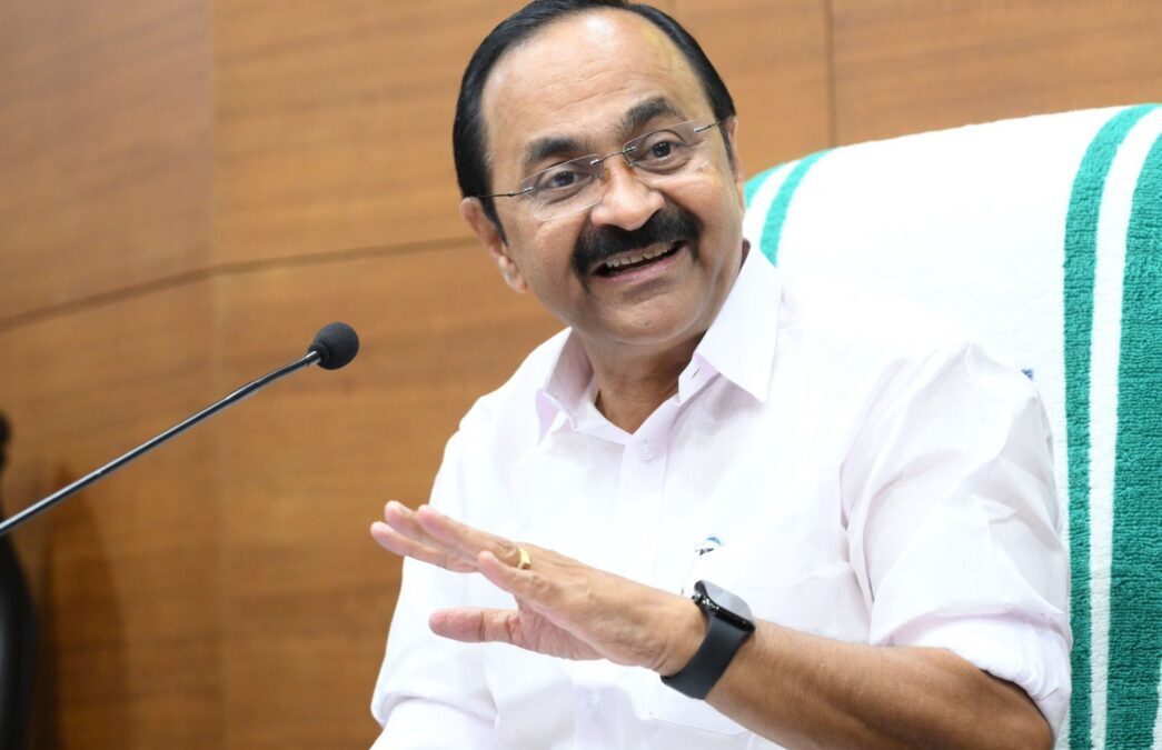 ಮಂಗಳೂರು ರೈಲ್ವೆ ವ್ಯಾಪ್ತಿ ವರ್ಗಾವಣೆ: ತೀರ್ಮಾನ ತಡೆಹಿಡಿಯಲು ಆಗ್ರಹಿಸಿ ಪ್ರಧಾನಿಗೆ ಪತ್ರ ಬರೆದ ಕೇರಳ ಸಿಎಂ ವಿ. ಡಿ. ಸತೀಶನ್